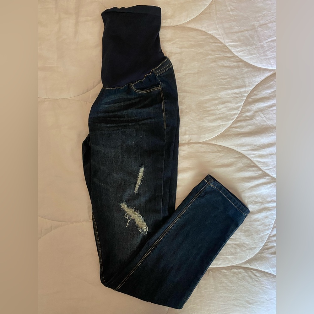 NWOT 1822 Denim Destroyed Maternity Skinny Jean, sz Medium